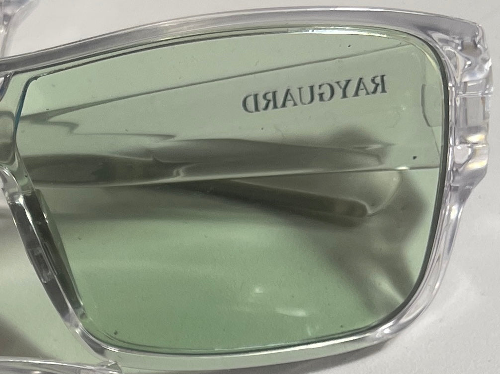 ClearCut™ Photochromic Glasses